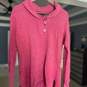 GAP Women’s Medium Button Collar Sweater Pink